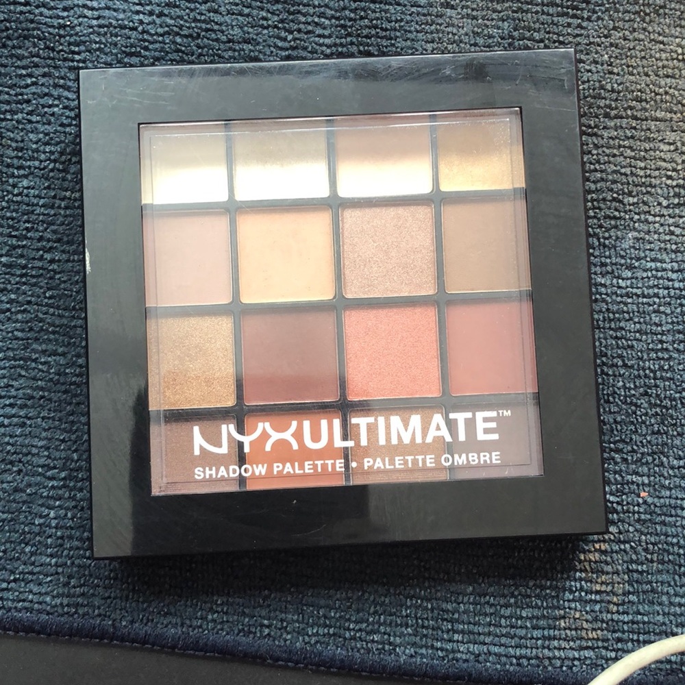 NYX Ultimate Warm Neutrals